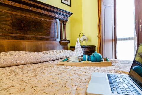 Minibar, in-room safe, soundproofing, free cribs/infant beds