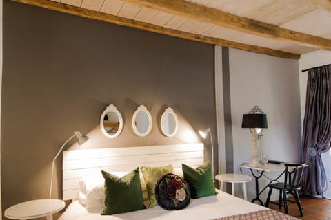 Standard Double Room, 1 King Bed, Terrace | Premium bedding, individually decorated, desk, free WiFi