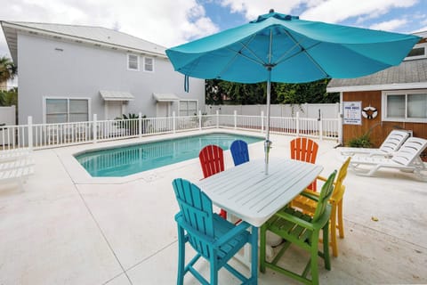 Private pool 