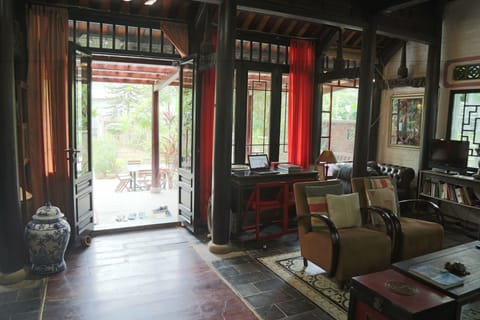 Villa, 1 Bedroom, Garden View | Living area | Flat-screen TV