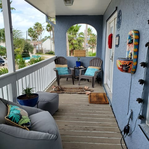 Main entrance, second floor