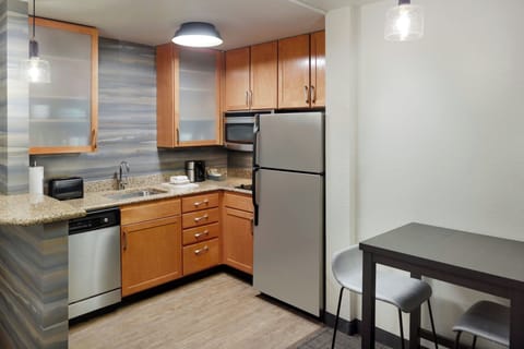 Studio, 1 King Bed with Sofa bed | Private kitchen | Fridge, microwave, stovetop, dishwasher