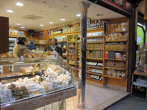 Gift shop