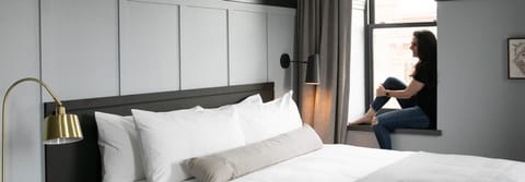 Frette Italian sheets, premium bedding, minibar, in-room safe