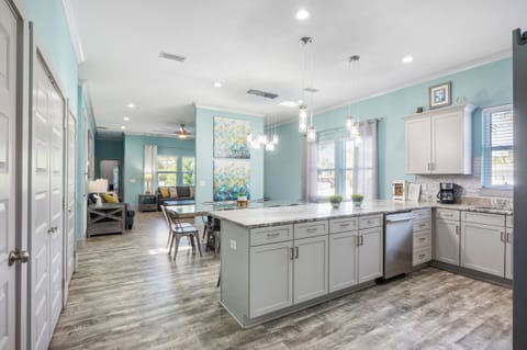 An open layout means plenty of space to gather.