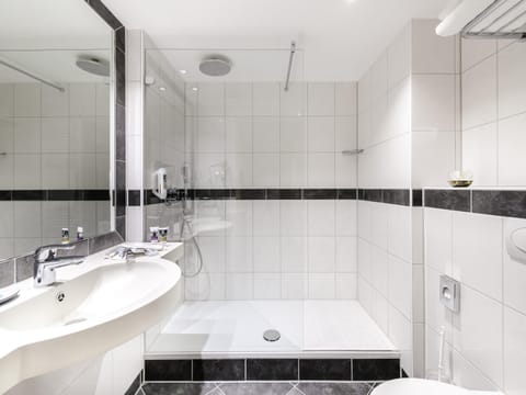 Minibar, in-room safe, desk, blackout drapes