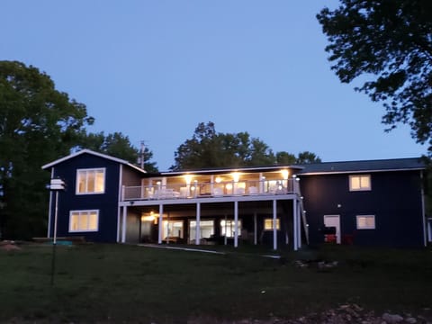 Waterfront sits at the tip of Peninsula , main channel and cove gentle slope 