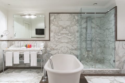 Presidential Suite | Bathroom | Hair dryer, bathrobes, slippers, bidet