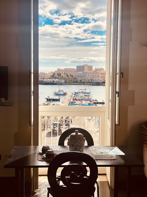 Suite, Balcony, Sea View | Minibar, in-room safe, desk, soundproofing