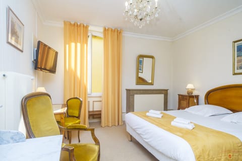 Superior Double Room | Premium bedding, Select Comfort beds, individually furnished, desk