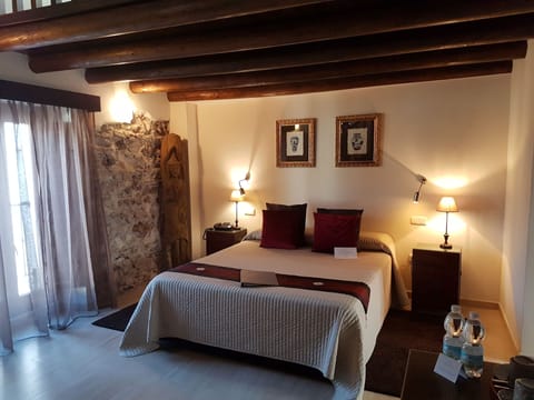 Deluxe Triple Room, Ensuite (Deluxe Exotic Room)