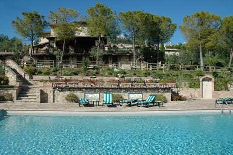 Outdoor pool, open 8 AM to 8 PM, sun loungers