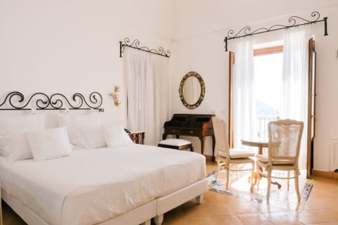 Deluxe Double or Twin Room | Premium bedding, pillowtop beds, minibar, in-room safe