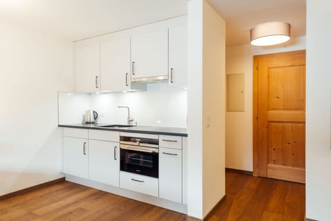 Apartment (2 Beds) | Private kitchen