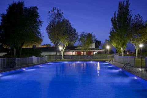 Seasonal outdoor pool