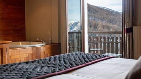 Deluxe Double Room, Hot Tub, Mountain View | View from room