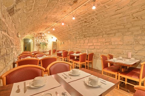 Daily buffet breakfast (EUR 10 per person)