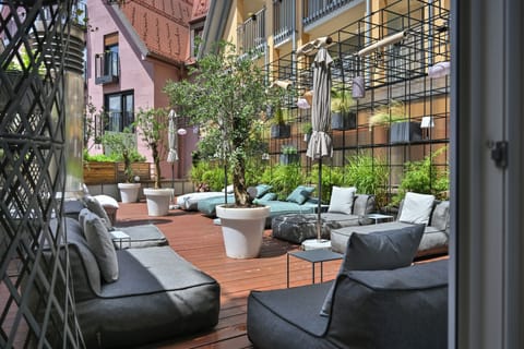 Sauna, steam room, deep-tissue massages, sports massages, massages