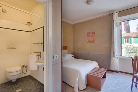 Standard Double Room, 1 Double Bed, Private Bathroom | Individually decorated, free WiFi