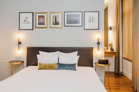 Executive Double Room | Premium bedding, in-room safe, desk, free WiFi