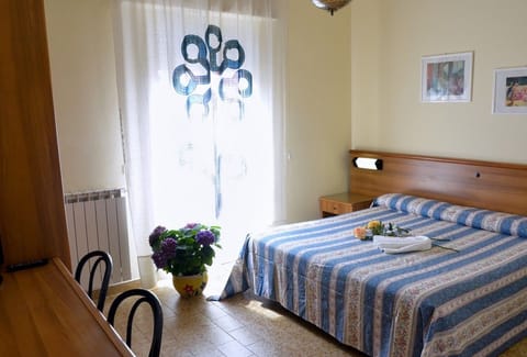 Double Room | In-room safe, desk, soundproofing, cribs/infant beds