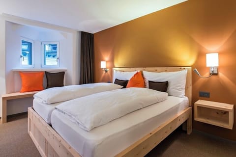 Superior Double Room | Premium bedding, down comforters, pillowtop beds, in-room safe