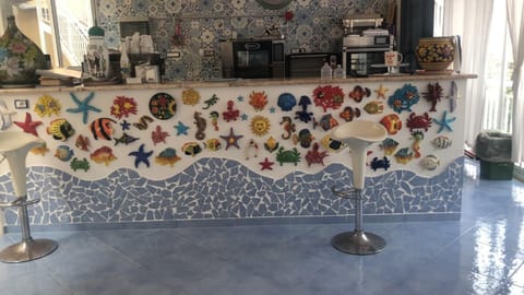 Double Room, Kitchenette | Shared kitchen | Fridge, coffee/tea maker