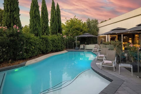 Seasonal outdoor pool, pool umbrellas