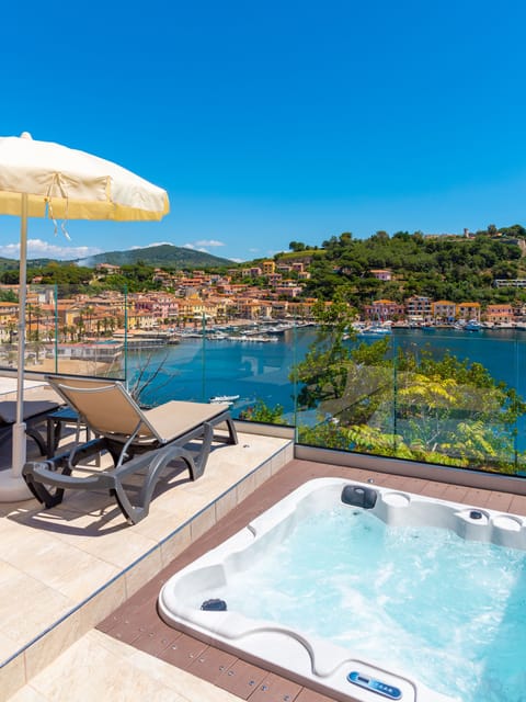 Suite, Hot Tub | Private spa tub