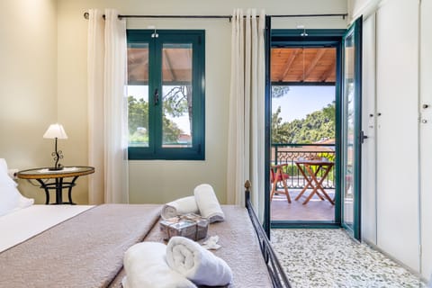 Family Villa, Partial Sea View | 2 bedrooms, Frette Italian sheets, individually decorated, desk