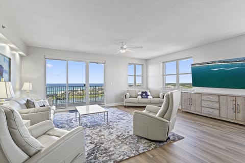24-Ariel-Dunes-II-1410-Living