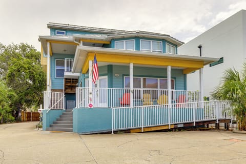Indian Rocks Beach Vacation Rental | 2BR | 2BA | 900 Sq Ft | Stairs Required