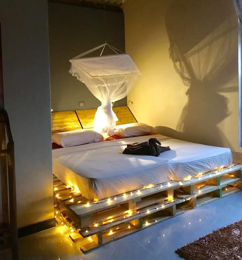 Triple Room, Garden View, Garden Area | 1 bedroom, soundproofing, rollaway beds, free WiFi