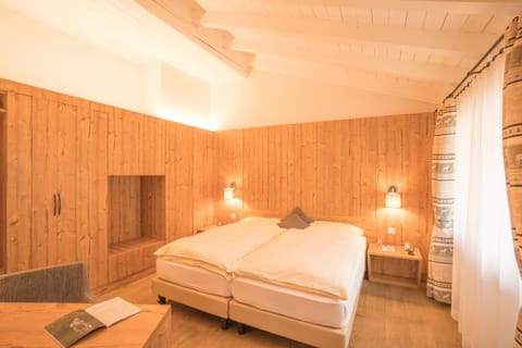 Apartment (Scalino) | Premium bedding, down comforters, in-room safe, desk