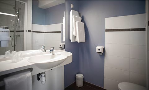 Free toiletries, hair dryer, towels