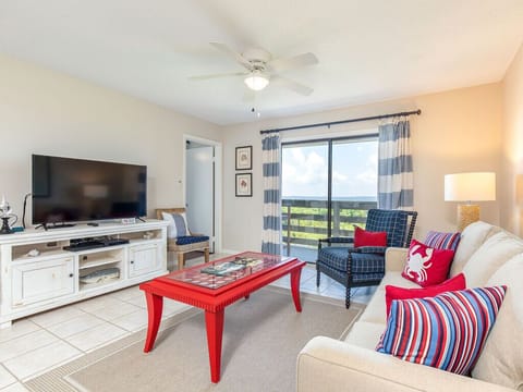 Welcome To Lighthouse Point 13C!