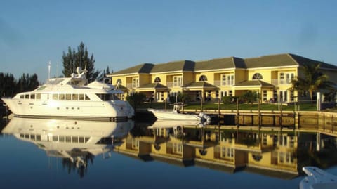 Scarborough Villas - Gated 4 condos units