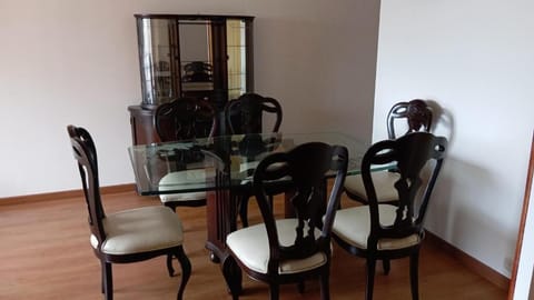 Basic Apartment | Living area | TV