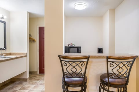 Suite, 2 Queen Beds (Smoke Free) | 1 bedroom, desk, laptop workspace, blackout drapes