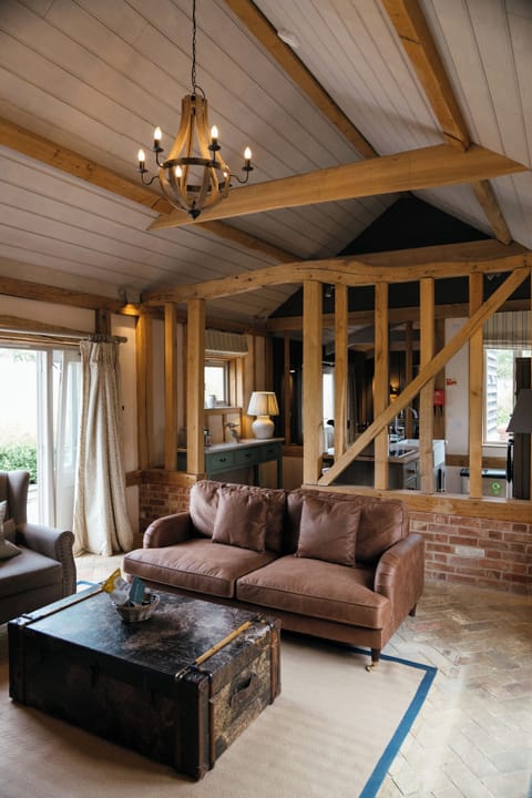 The Granary | Living area | Flat-screen TV, Netflix