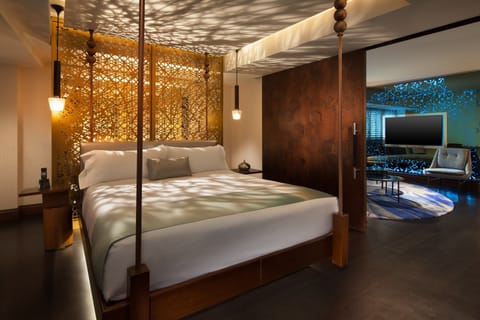 Premium bedding, down comforters, pillowtop beds, minibar