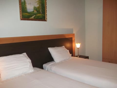 1 bedroom, pillowtop beds, free WiFi