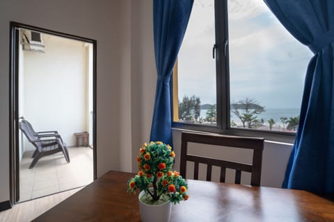 Deluxe Studio Seaview | View from room