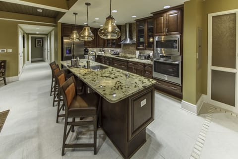 Signature Villa, 4 Bedrooms | Private kitchen | Full-size fridge, microwave, oven, stovetop