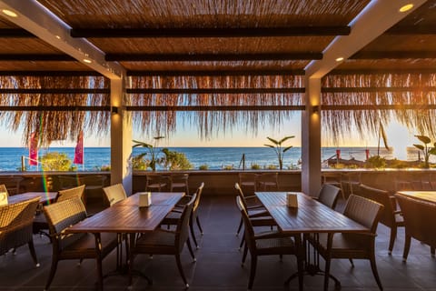Beach bar