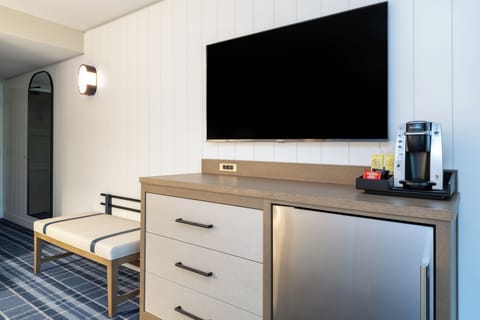 In-room safe, desk, iron/ironing board, cribs (free)