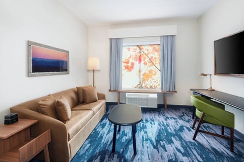 Iron/ironing board, cribs/infant beds, free WiFi