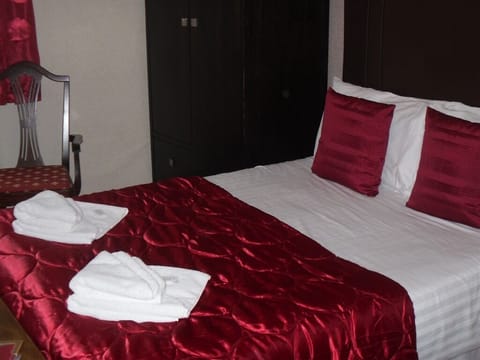 Standard Quadruple Room, Ensuite (4 Adults)