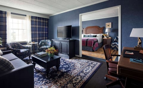 32-inch flat-screen TV with satellite channels, TV, pay movies