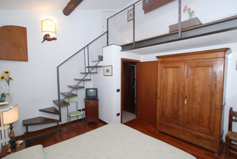 Apartment, 1 Bedroom, Non Smoking, Kitchen | Premium bedding, minibar, in-room safe, individually furnished